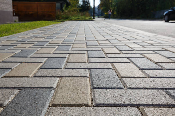 Best Local Driveway Pavers  in Fairfield, IL